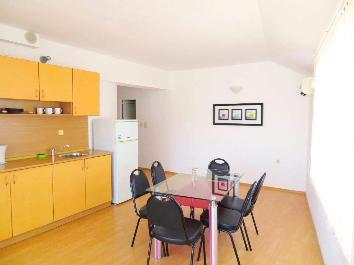 Апартамент Съни Хаус - Sunny House Apartment Byala  Esterno foto